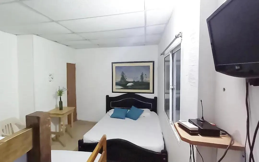 El Oasis Casa Hostal Santa Marta  Santa Marta (Magdalena)